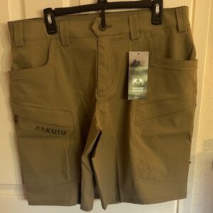 KUIU Men's khaki Cargo Shorts